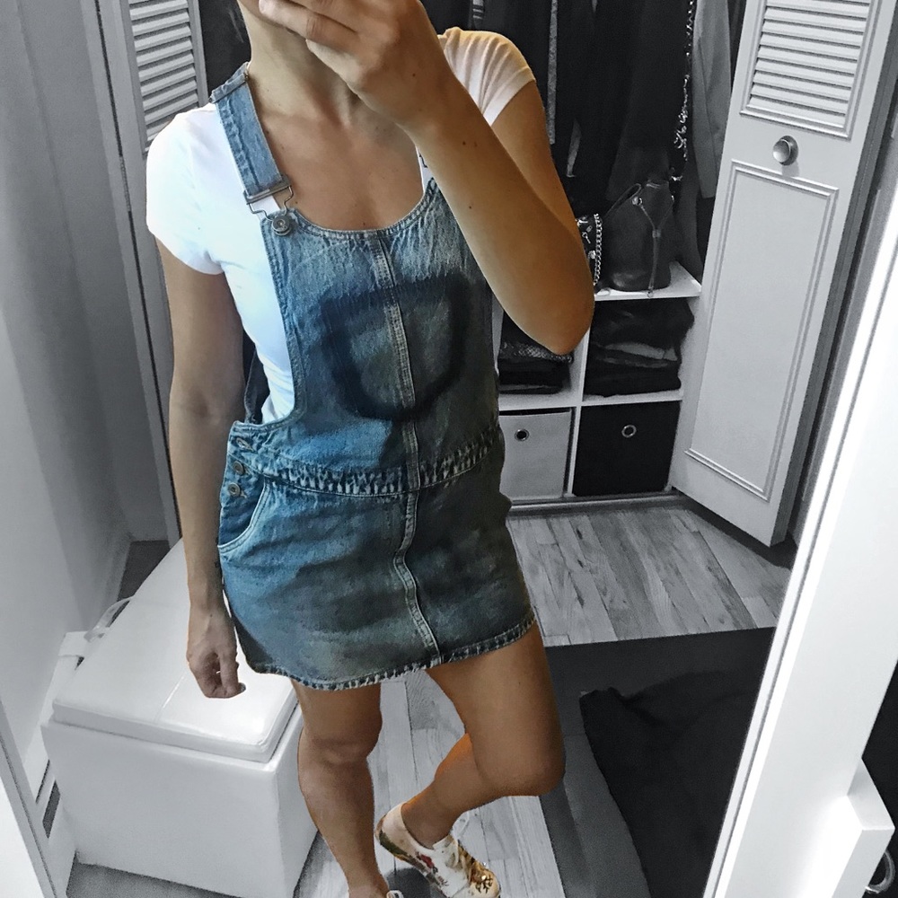 LAST 2✨Denim Overall Dress in Midwash Blue - Picture 3 of 6